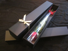 一輪の薔薇 お届け姿
